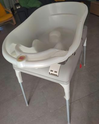 cavalletto con vaschetta bagnetto