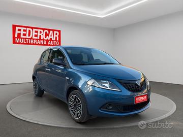 Lancia Ypsilon 1.0 FireFly 5 porte S&S Hybrid Silv