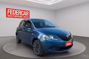 Lancia Ypsilon 1.0 FireFly 5 porte S&S Hybrid Silv