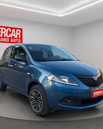 Lancia Ypsilon 1.0 FireFly 5 porte S&S Hybrid Silv
