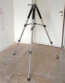 Trepiede Bilora e testa fotografica