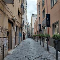 Centro Storico- Negozio frontestrada