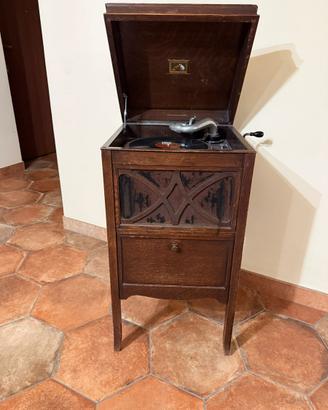 Grammofaro  d’epoca