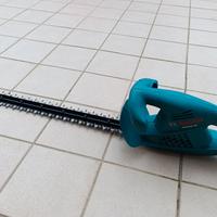 taglia siepi bosh AHS 55-16 elettrico