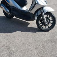 Ricambi per Beverly tourer 250 ie