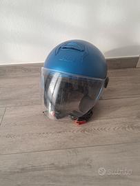 Casco blu