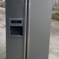 Frigo americano Whirlpool classe A+ 520 litri