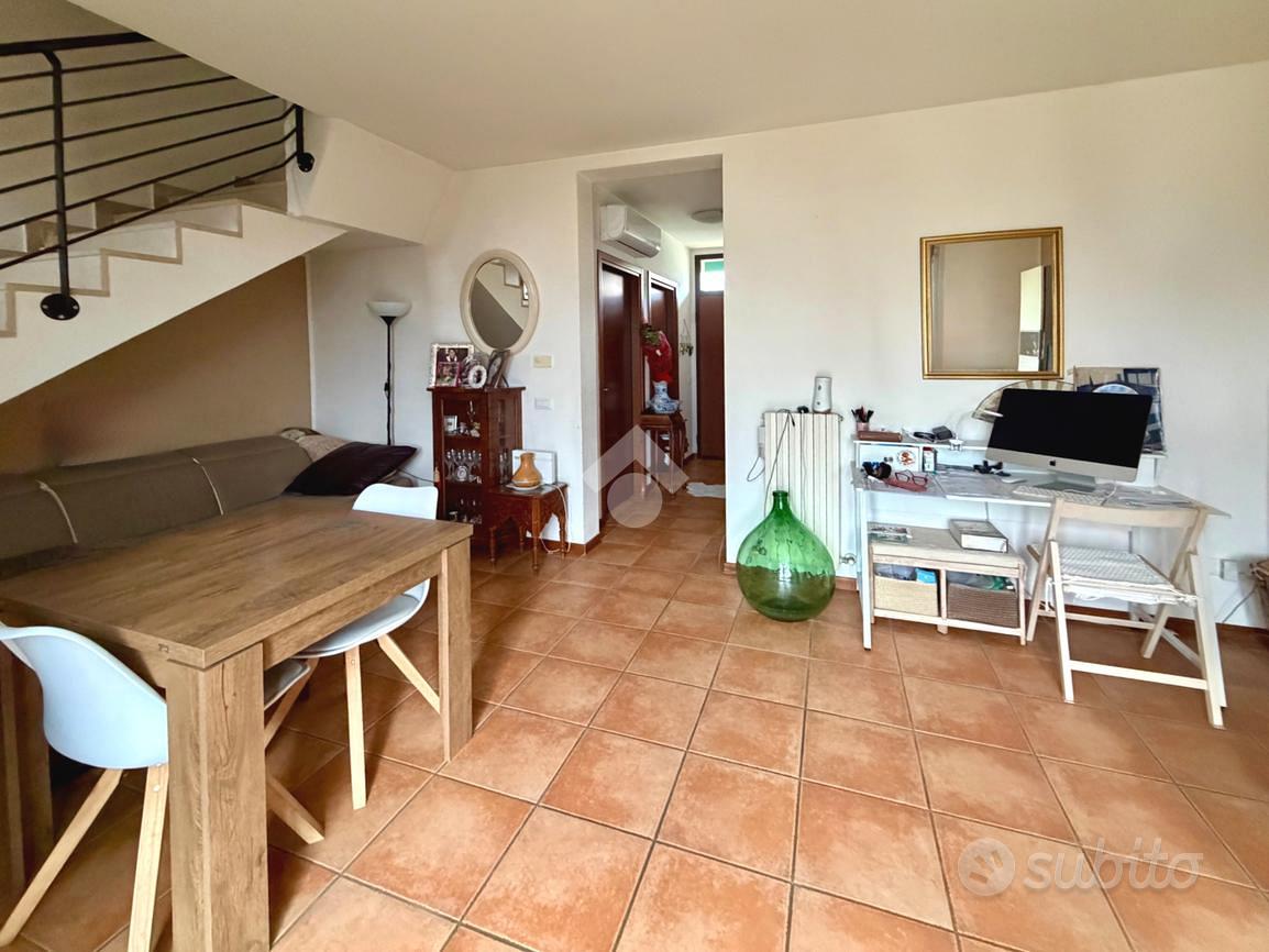 Casa – Luzzara, Villa Superiore - Altro