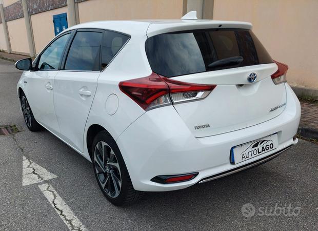 Toyota Auris 1.8 Hybrid Active WB6157