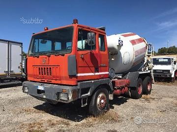 ASTRA 6430 Betoniera con Motore Ausiliario 3 Assi