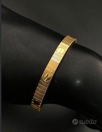Bracciale forato