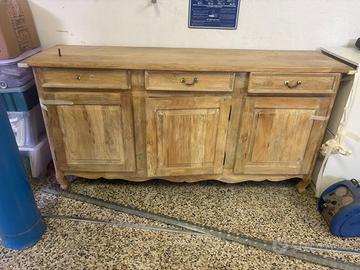 Mobile credenza