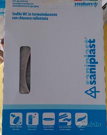 Sedile WC termoindurente con chiusura rallentata