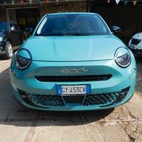 Fiat 600 Hybrid 100 CV DCT MHEV La Prima