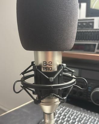 Behringer B2 PRO