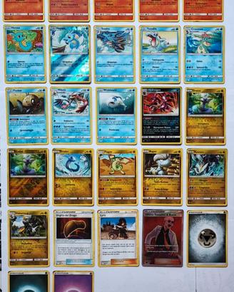 Lotto 27 Carte Pokémon Trionfo dei Draghi. 