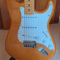 Chitarra Fender Squier Stratocaster standard