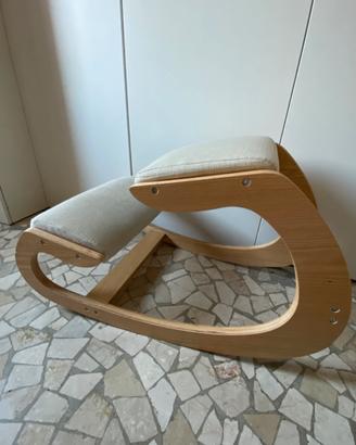 Sedia ergonomica in ginocchio / Kneeling chair