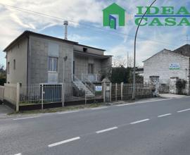Rustico con Terreno più Villino