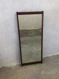 Specchio danese Aksel Kjersgaard con cornice