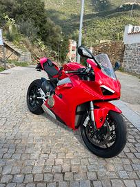 Ducati Panigale v4 2018
