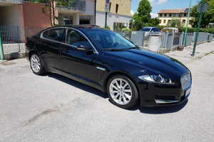 Jaguar xf 2013