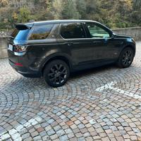 Land Rover Discovery sport van