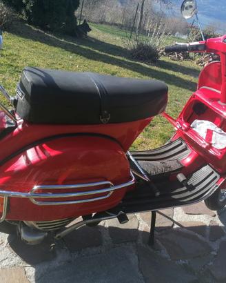 Vespa P200E