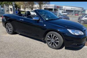 Lancia Flavia cabriolet e spider blu