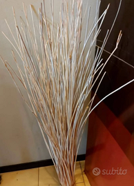 Fascio di vimini con steli 3 fiori