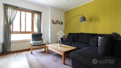 4 LOCALI A SAN BENEDETTO DEL TRONTO