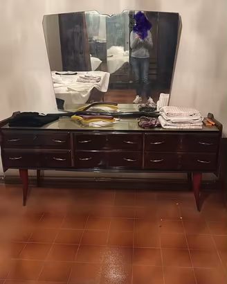 Camera matrimoniale completa anni 50