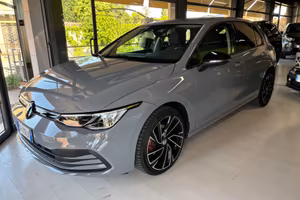 VW Golf 1.0 eTSI EVO DSG Life scarico akrapovic, n
