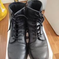 Dr Martens 38