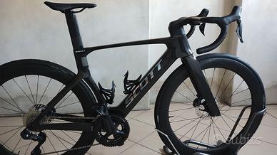 Bicicletta  Scott Foil