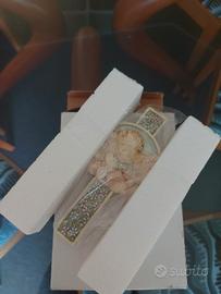 piccolo ornamento con angelo in  ceramica/resina