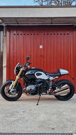 BMW R nineT