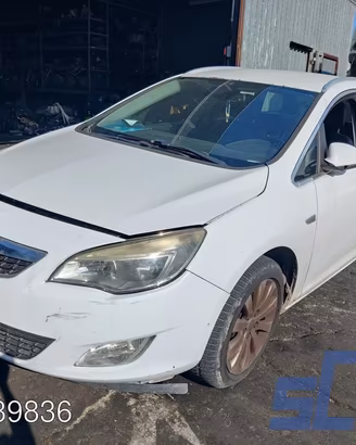 Opel astra j sports tourer p10 125cv - ricambi