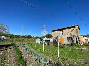 RUSTICO A SARZANA