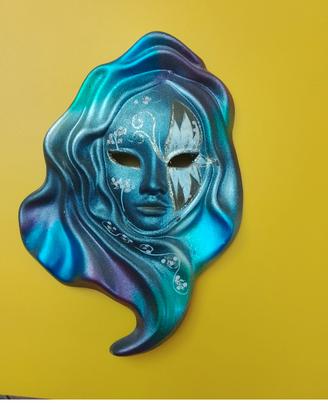 maschera in ceramica