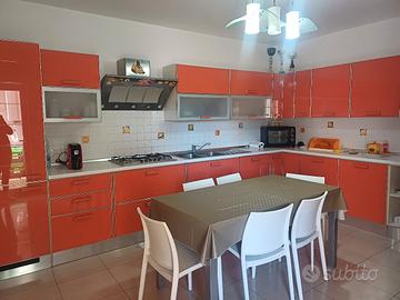 cucina e camera da letto