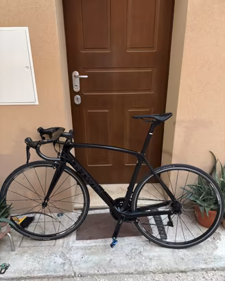 bici da corsa professionale in carbonio