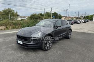 PORSCHE Macan 2.0