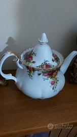 Teiera grande Royal Albert