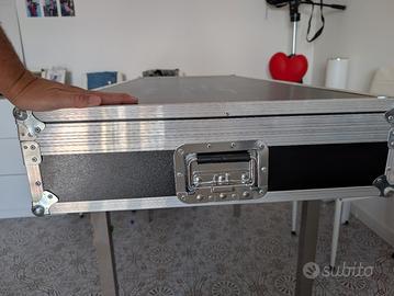 Flight case made in Italy  (E case)