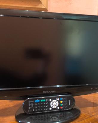 TV Sharp Aquis 19 pollici