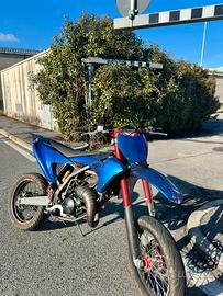 SMEMBRO FANTIC 50 2022(TPR86)