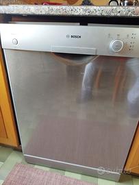 BOSCH LAVASTOVIGLIE SMS40E38EU/44 CAPACITA' 12