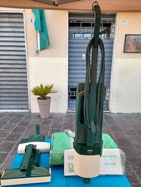 Aspirapolvere Folletto VK 121 con accessori