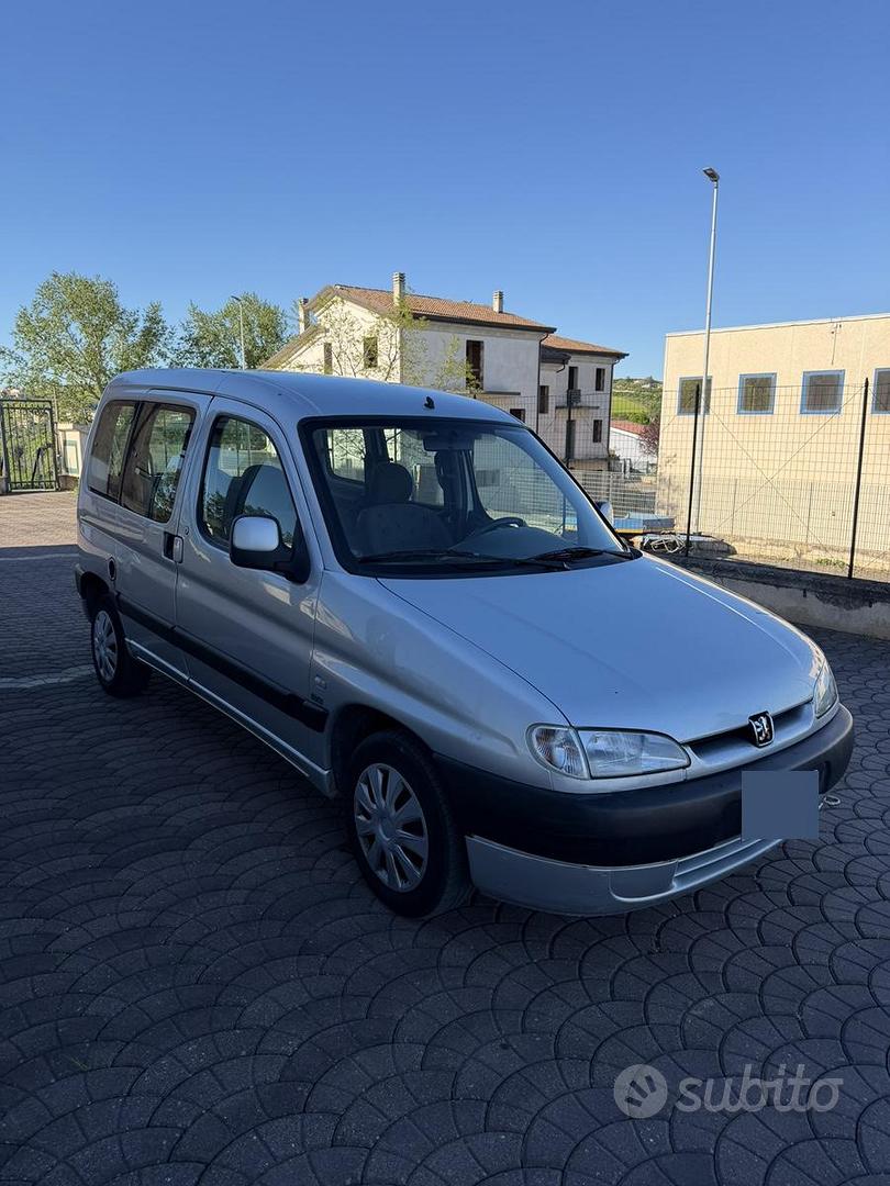 Peugeot Ranch 2002 photo 2